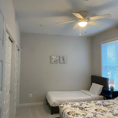 Spacious 3Bedroom Duplex With Rooftop Deck! Distrito de Colúmbia Exterior foto